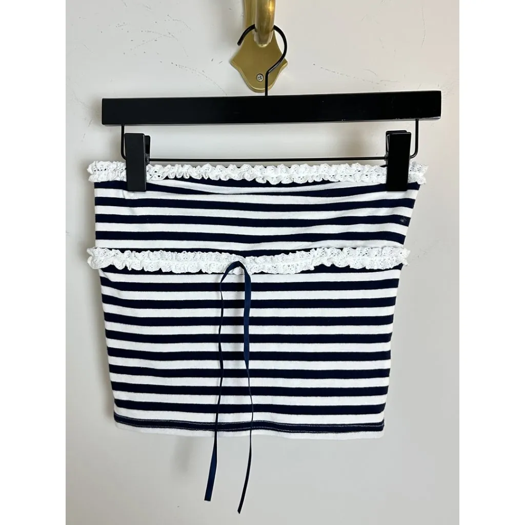 EDIKTED Stripe Lace Trim Tube Top in Navy-and-white Size Small - Image 2