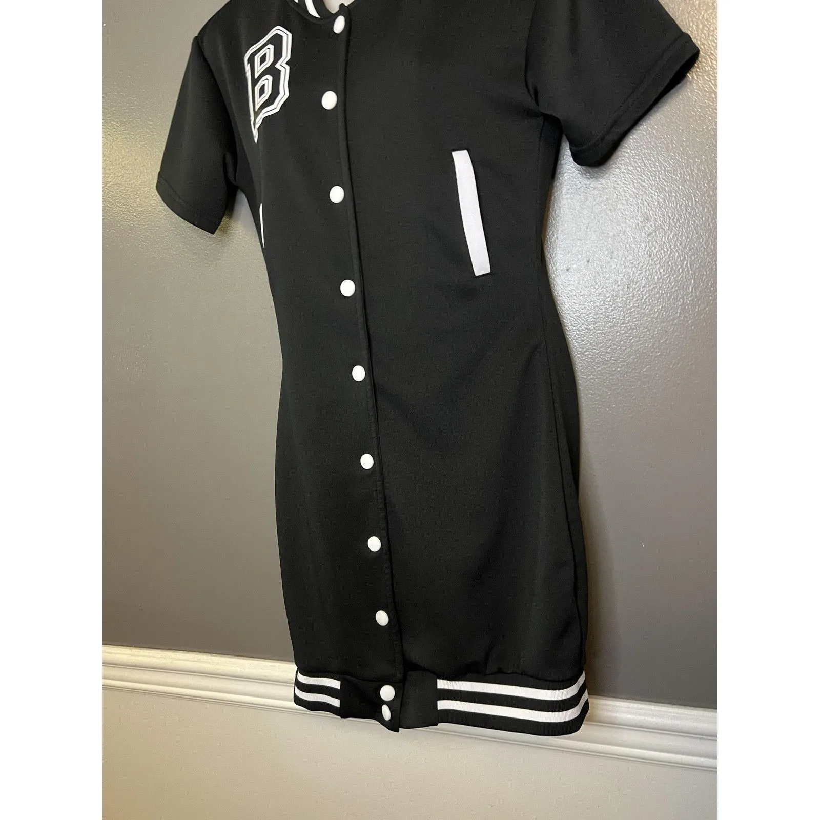 Daisy Dress Womens Small Black Varsity Shirt Bodycon Snap Front B Patch Mini - Image 5
