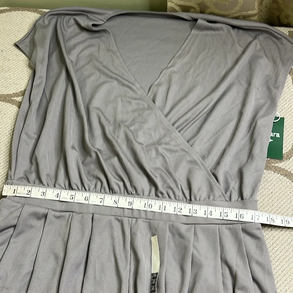 Halara v-neck short sleeve pocket waffle casual romper, size XL - Image 11