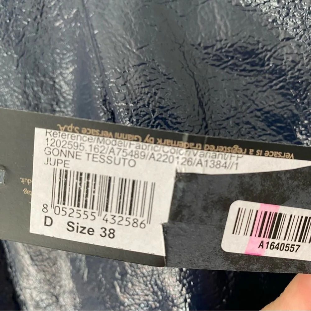 Versace NWTs Faux Leather Navy Blue Zipper Sides Mini Skirt size 4 Size 38 - Image 7