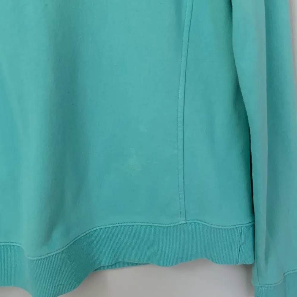 Vineyard Vines Quarter Zip Sweatshirt - Image 3