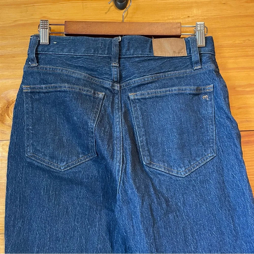 The Perfect Vintage Straight Jean in Greenhaven Wash: Seamed Version 27 - Image 5