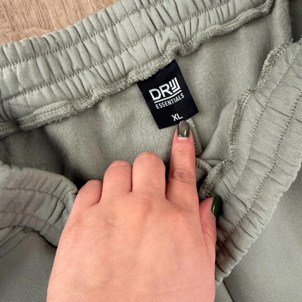 Essentials Light Green Sweatpants Gray Size XL - Image 4