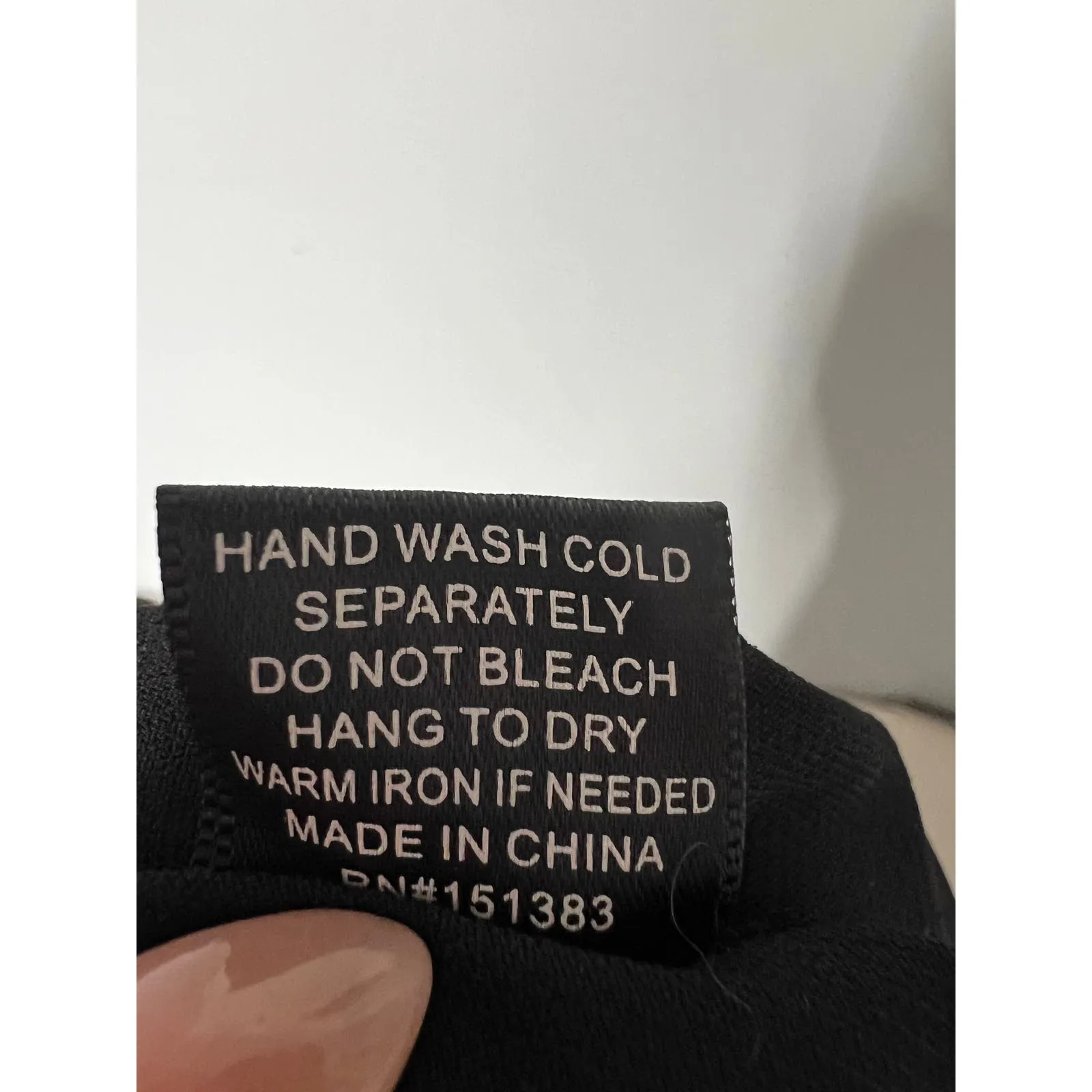 Modern Citizen Finley Pull On Pleated‎ Cropped Trousers in Black Size Small - Image 5