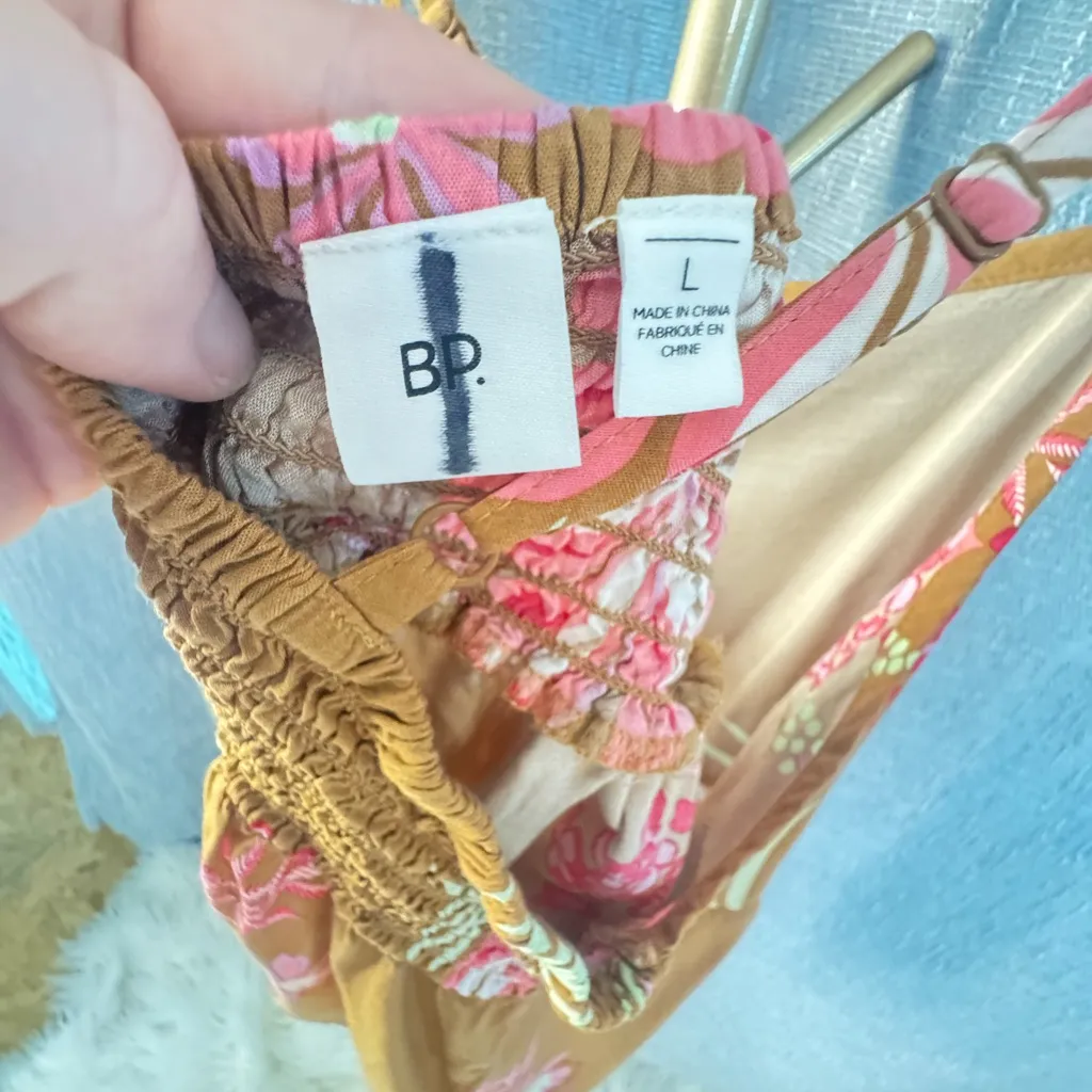 BP Nordstrom Spaghetti Strap Tank Top Tropical Floral Smocked 100% viscose Large - Image 5