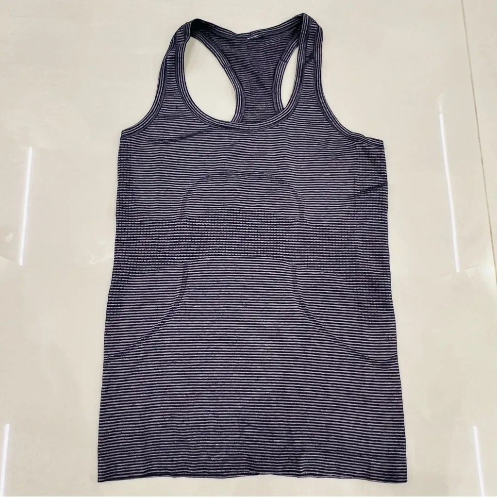 Lululemon Women Heathered Cadet Blue Striped Swiftly Tech Racerback Tank Top 4 - Image 6