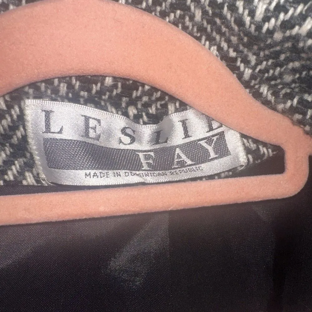 Leslie Fay Womens‎ Medium Black White Herringbone Tweed Button Front Coat Jacket - Image 2