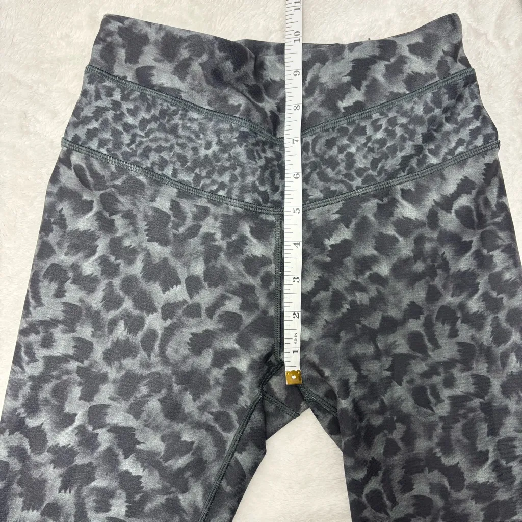 CALIA by Carrie Underwood Gray Leopard Print‎ Leggings Size XS NEW Black - Image 3