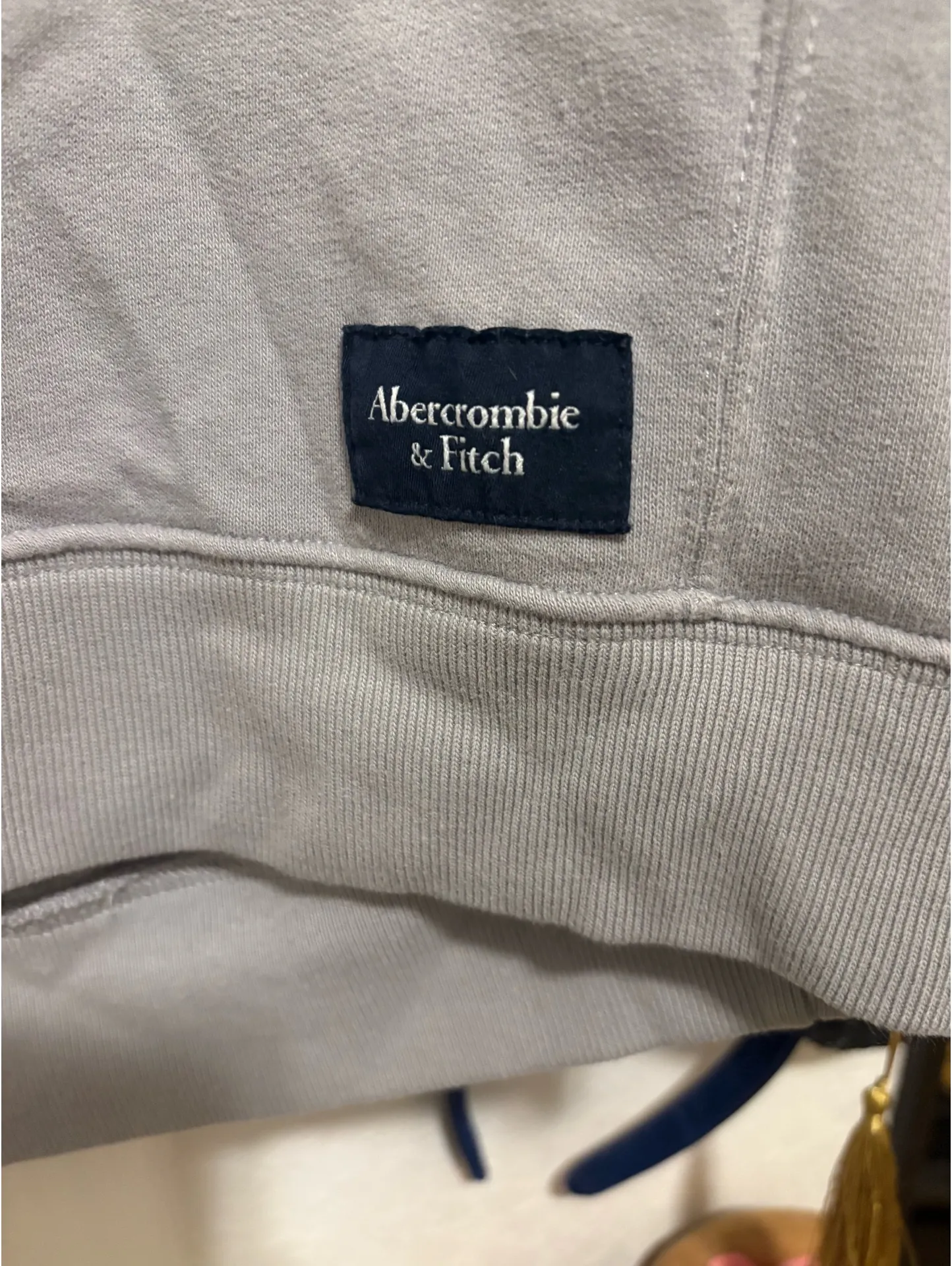 Abercrombie Sweatshirt Pullover Grey - Image 3