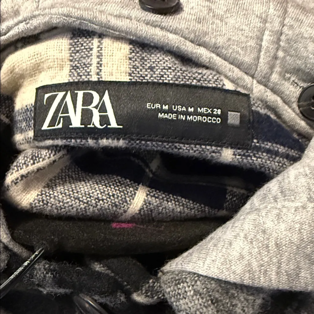 Zara Black and White Plaid Cropped Bomber Jacket - Image 4