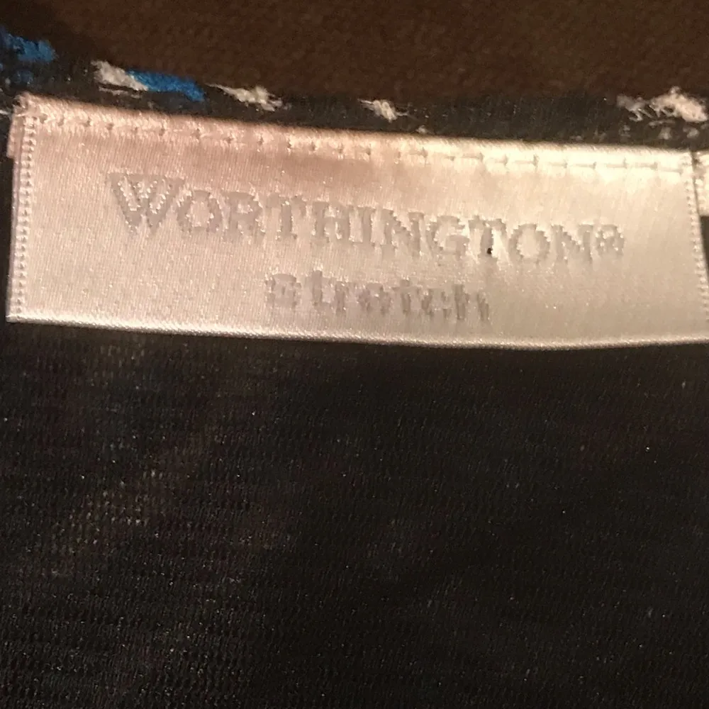 Worthington blue, black, white body con blouse sleeves are sheer  size M - Image 9