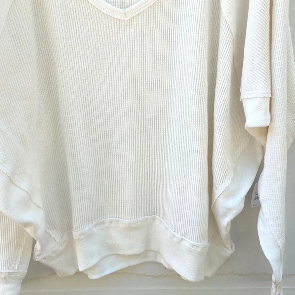 NWT Free People Womens large alabaster white oversized Santa Clara thermal top - Image 6