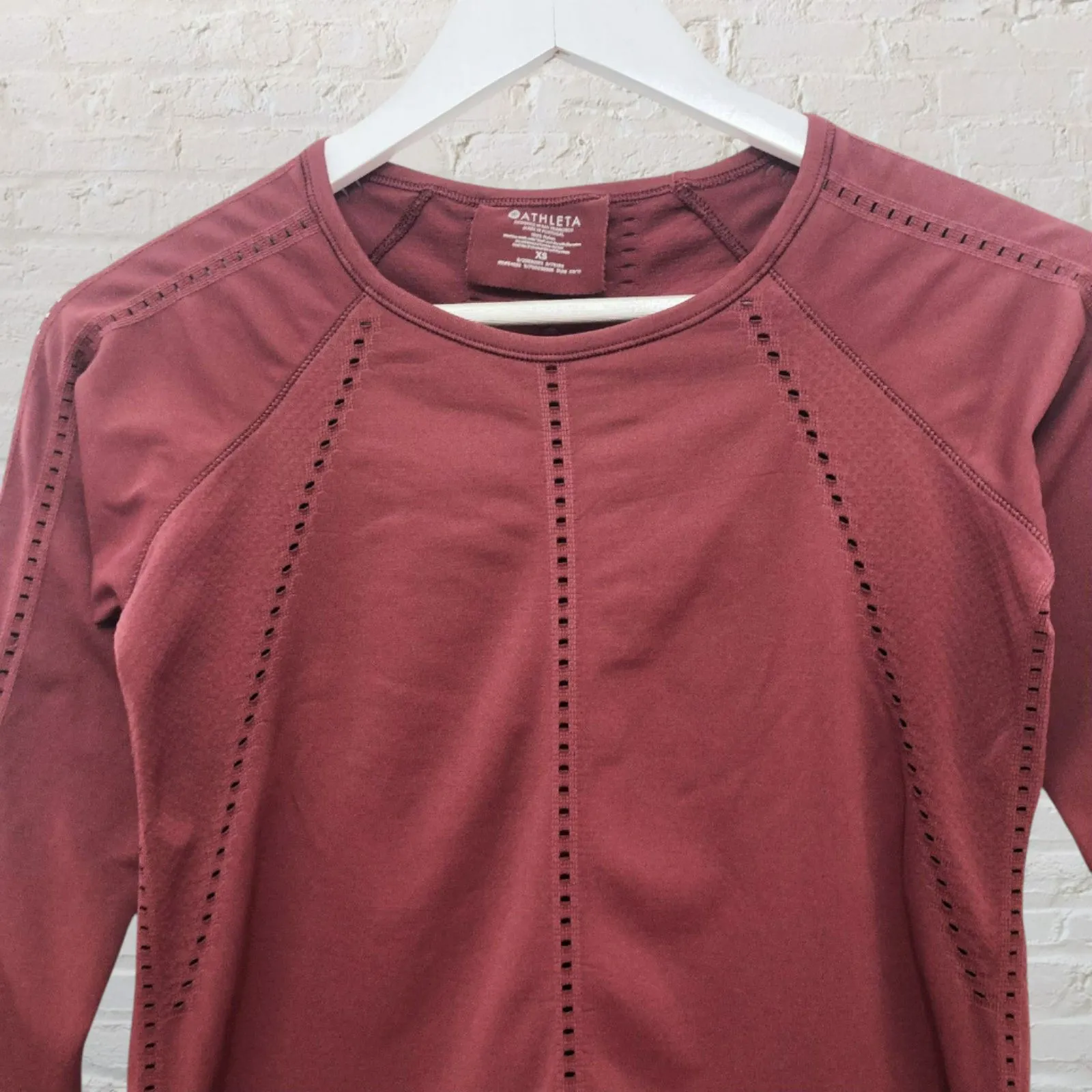 Athleta Foothill Seamless Top XS Spiced Cabernet - Image 4