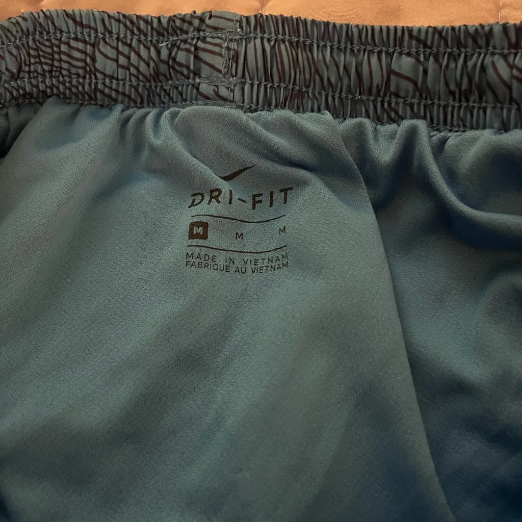 Nike Dri-Fit Trmpo Athletic Shorts Lot women’s medium - Image 5