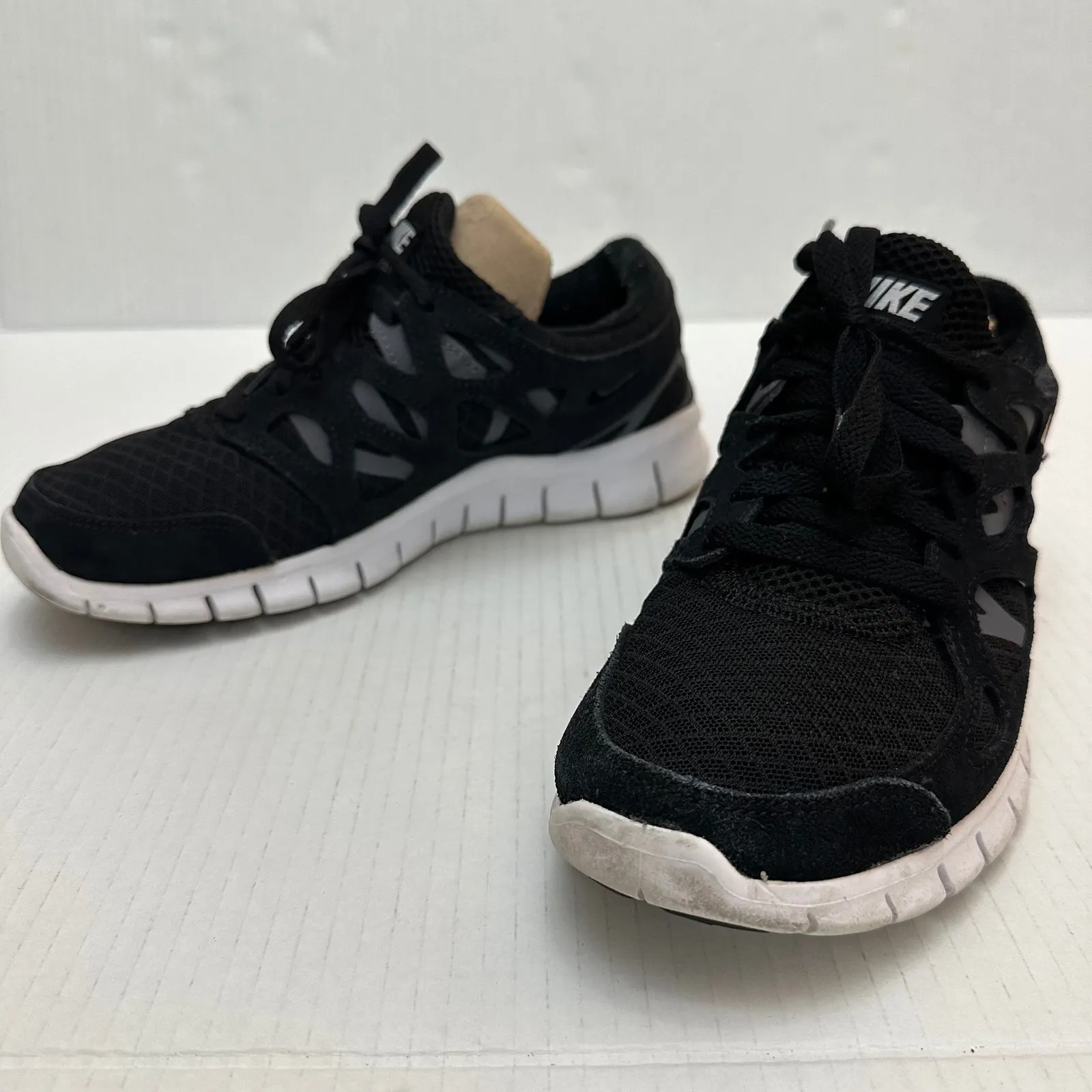 Nike Free Run 2 Sneakers Womens 7.5 Black Gray Wht Athletic Shoes DM9057-001 - Image 10