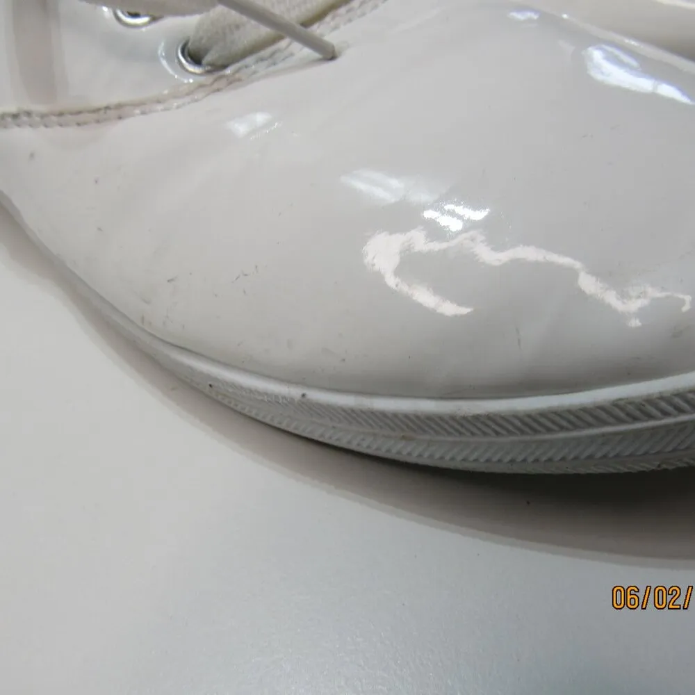 Sneakers Lace Glossy White Cat Embroidery Loge Women Size 8 Trendy - Image 3