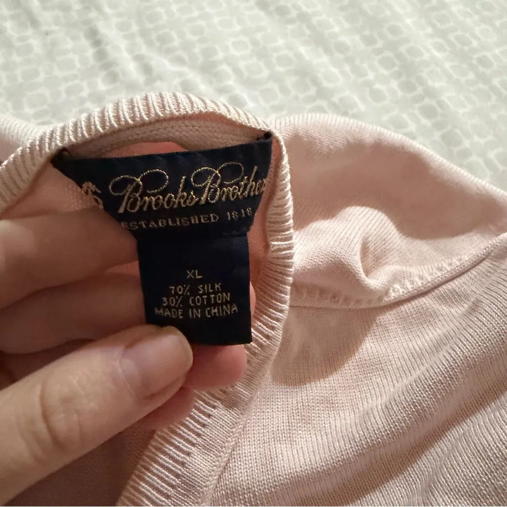 Brooks Brothers light pink button up cardigan size XL - Image 3