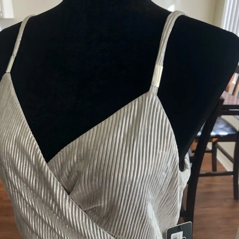 New Women's Guess Pleated Satin Slip Dress sz 10 - Image 4