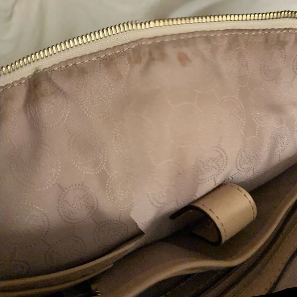 MICHAEL KORS SIGNATURE VANILLA SHOPPING TOTE SHOULDER BAG - Image 9