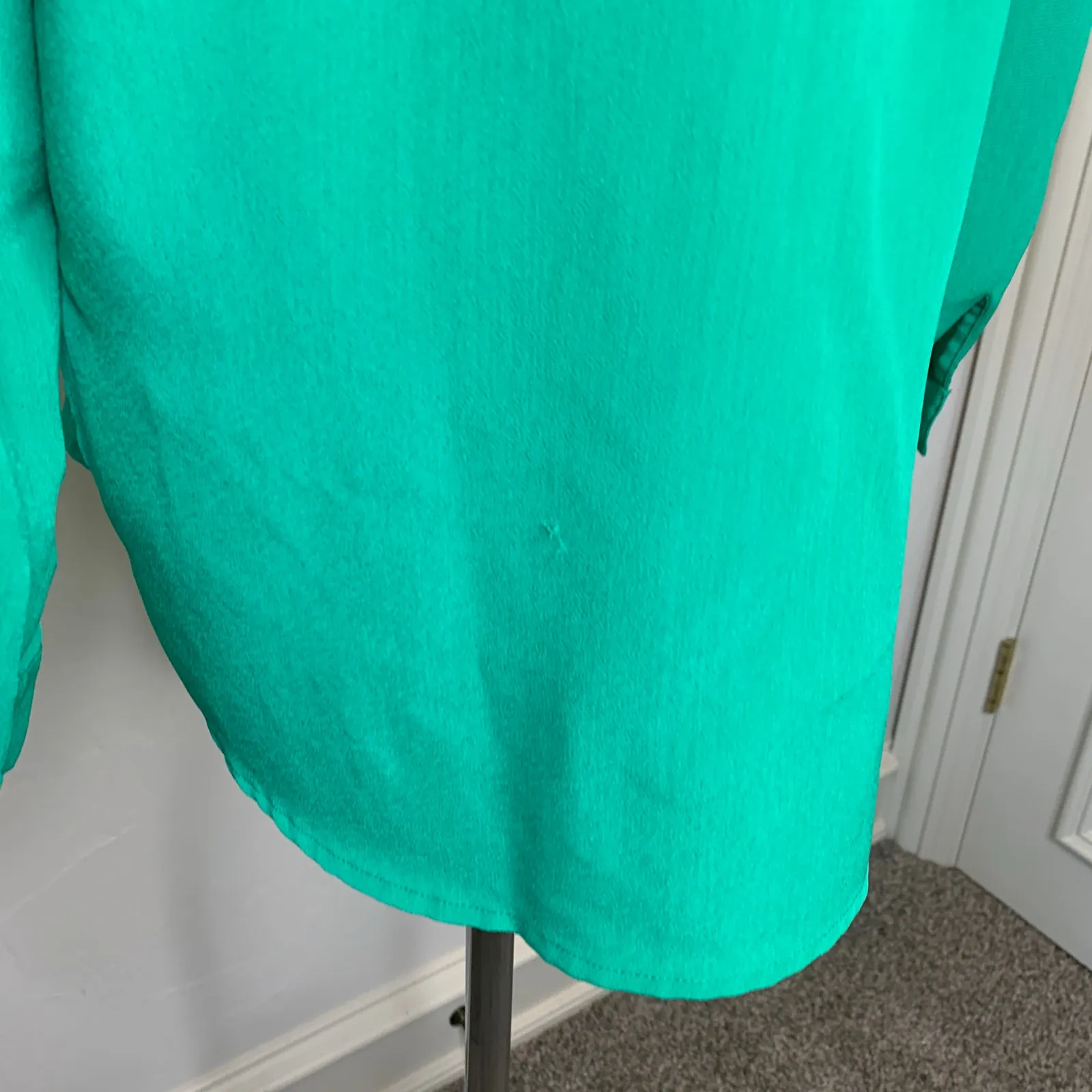 Vintage Green Round Collar Blouse Big Button Small Medium - Image 11