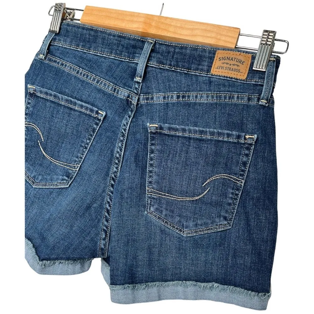 Signature Levi Strauss & Co Womens High Rise Shorts Raw Cuffed Hem Denim Blue 27 - Image 7