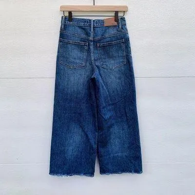 Wide Leg Crop Jeans - Image 2