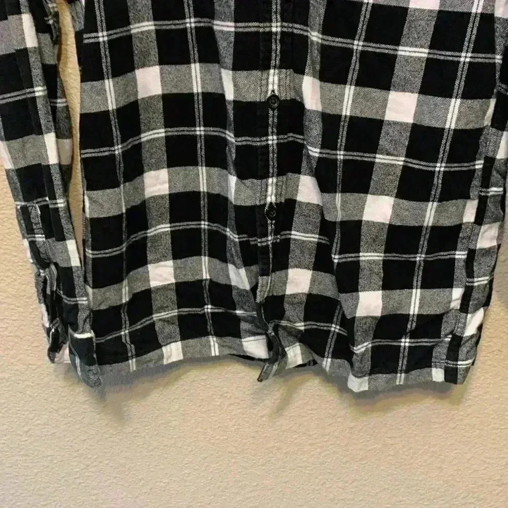 Hollister black & white flannel sz L fall casual flannel plaid - Image 4