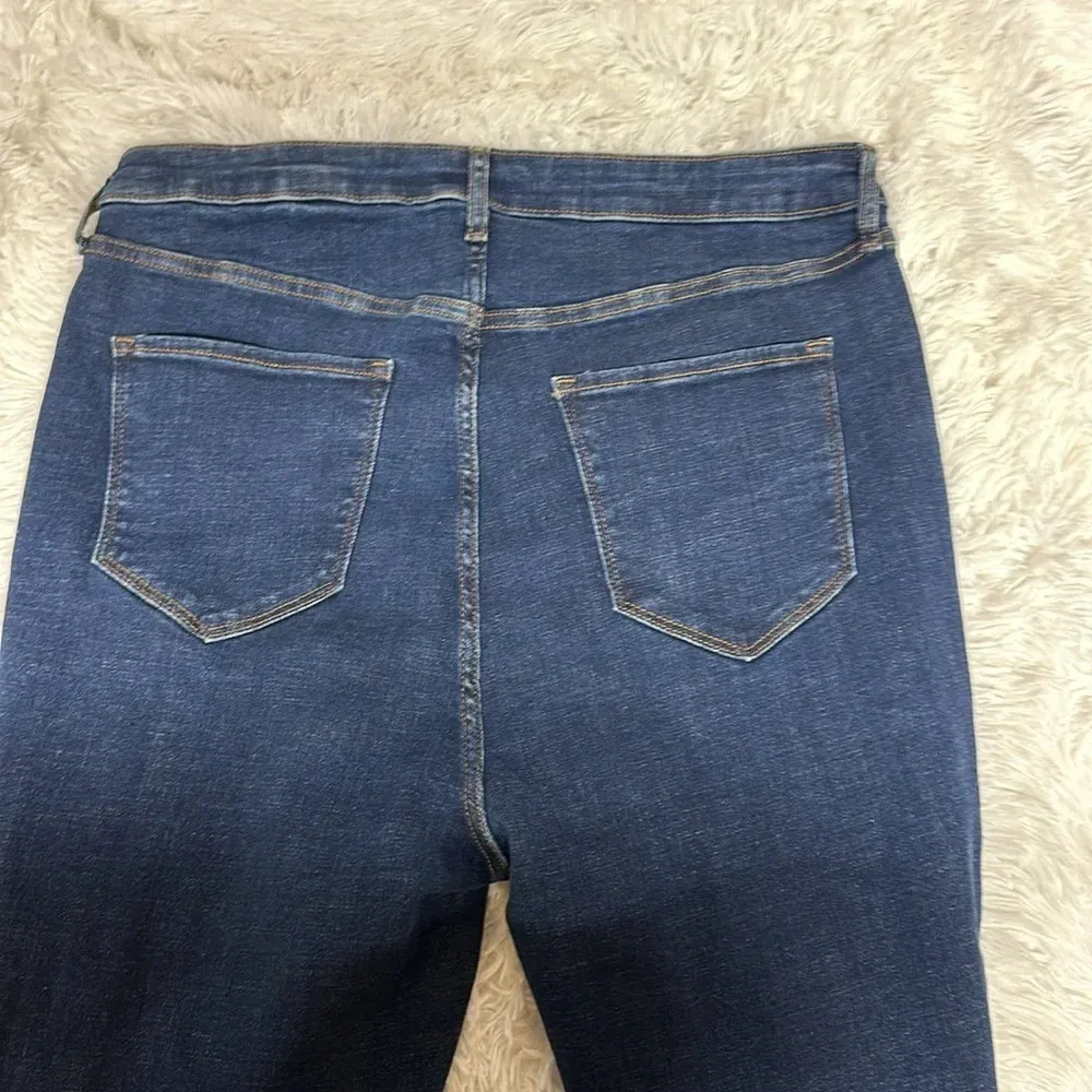 Old Navy Extra High Rise Rockstar Skinny Jeans Sz16     360 Stretch - Image 3