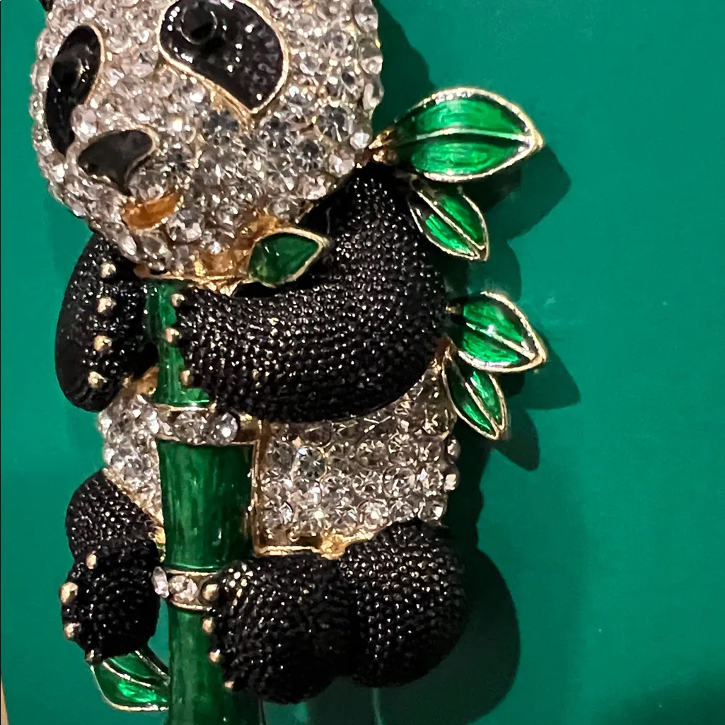 Piper  K | Panda 🐼 Bear Brooch - Image 6