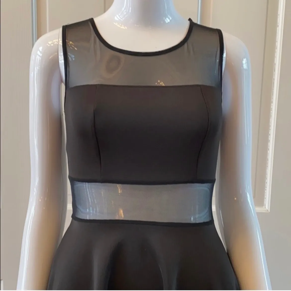 Black Dress - Image 4