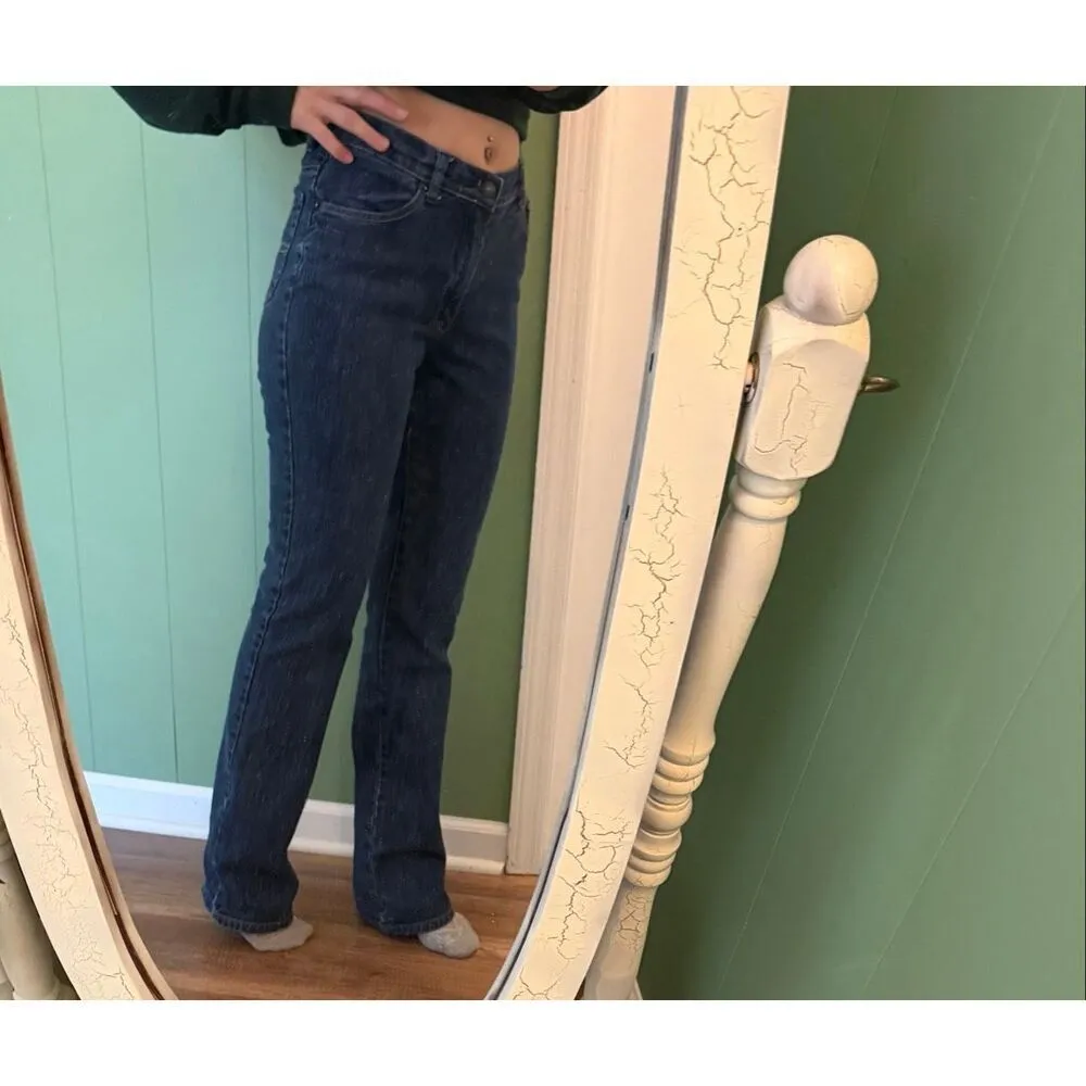 New York & Company Battery Park High Rise Bootcut Jeans Dark Wash 4 Tall Stretch Blue Size undefined - Image 9