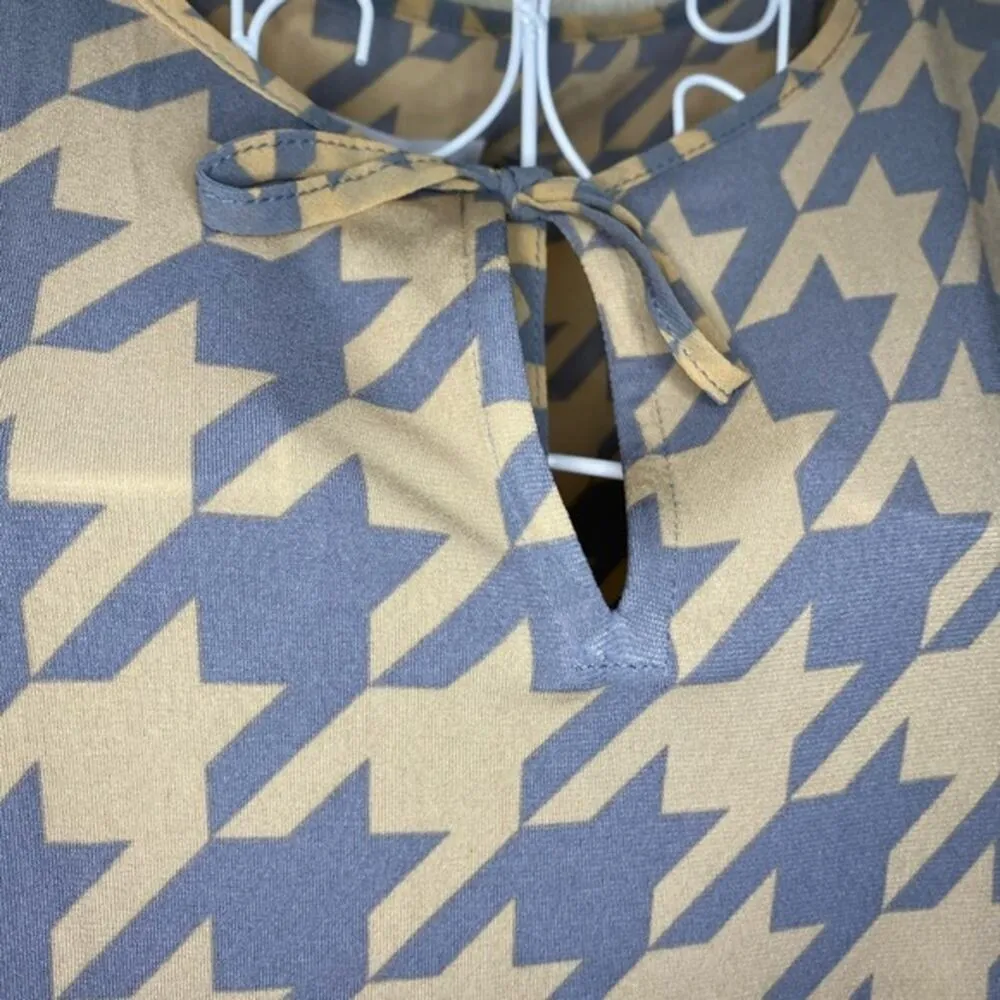 Calvin Klein Women's Houndstooth Blouse Size L - Image 3