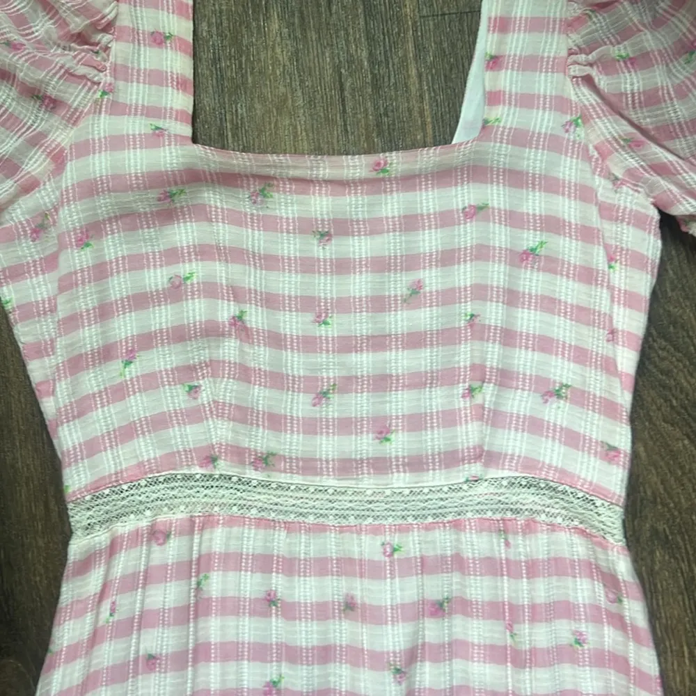 LOVESHACKFANCY STRIPPED PINK MAXI DRESS - Image 3