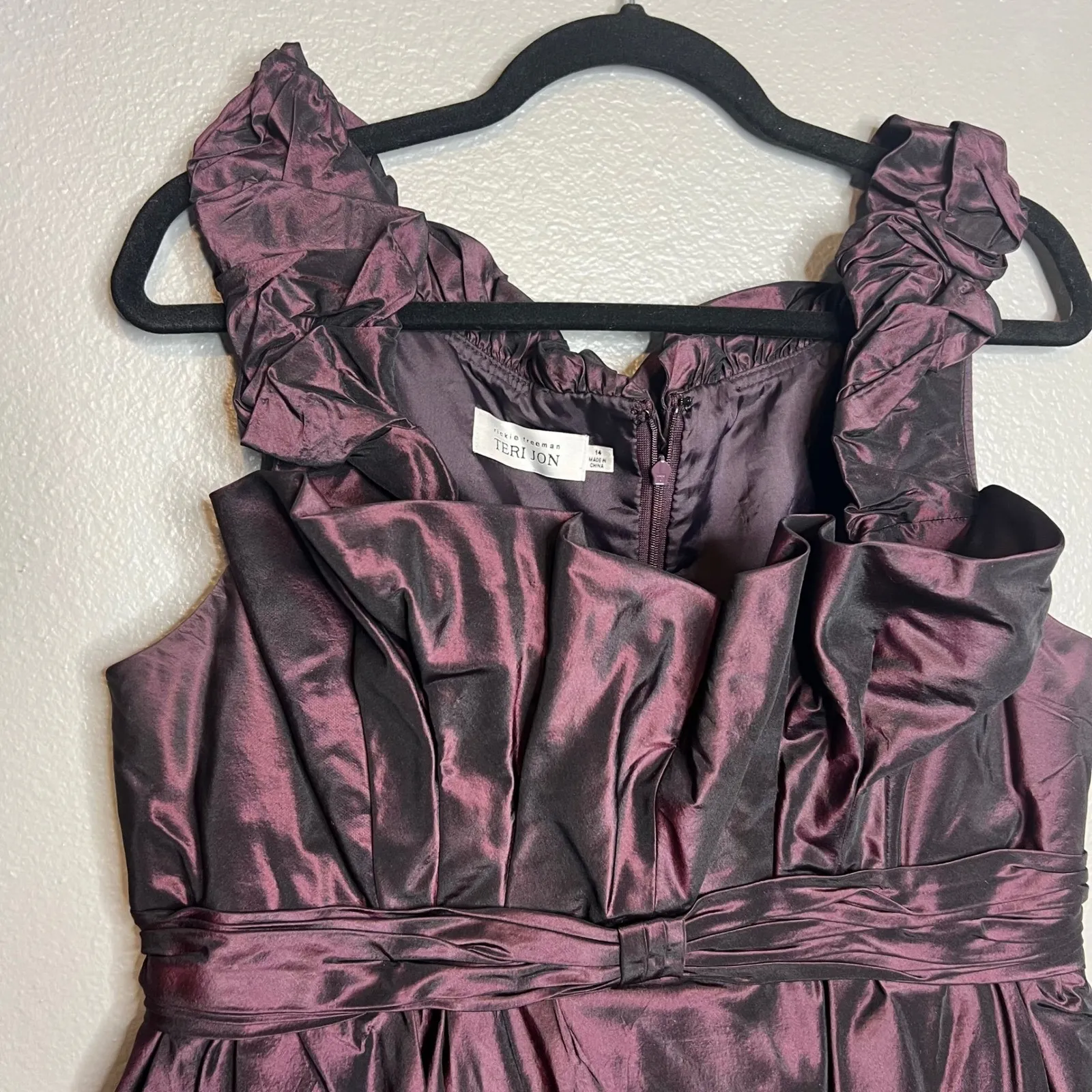 Teri Jon Rickie Freeman Silk Dress Size 14 Wine Short Ruffle Party‎ Cocktail Purple - Image 6