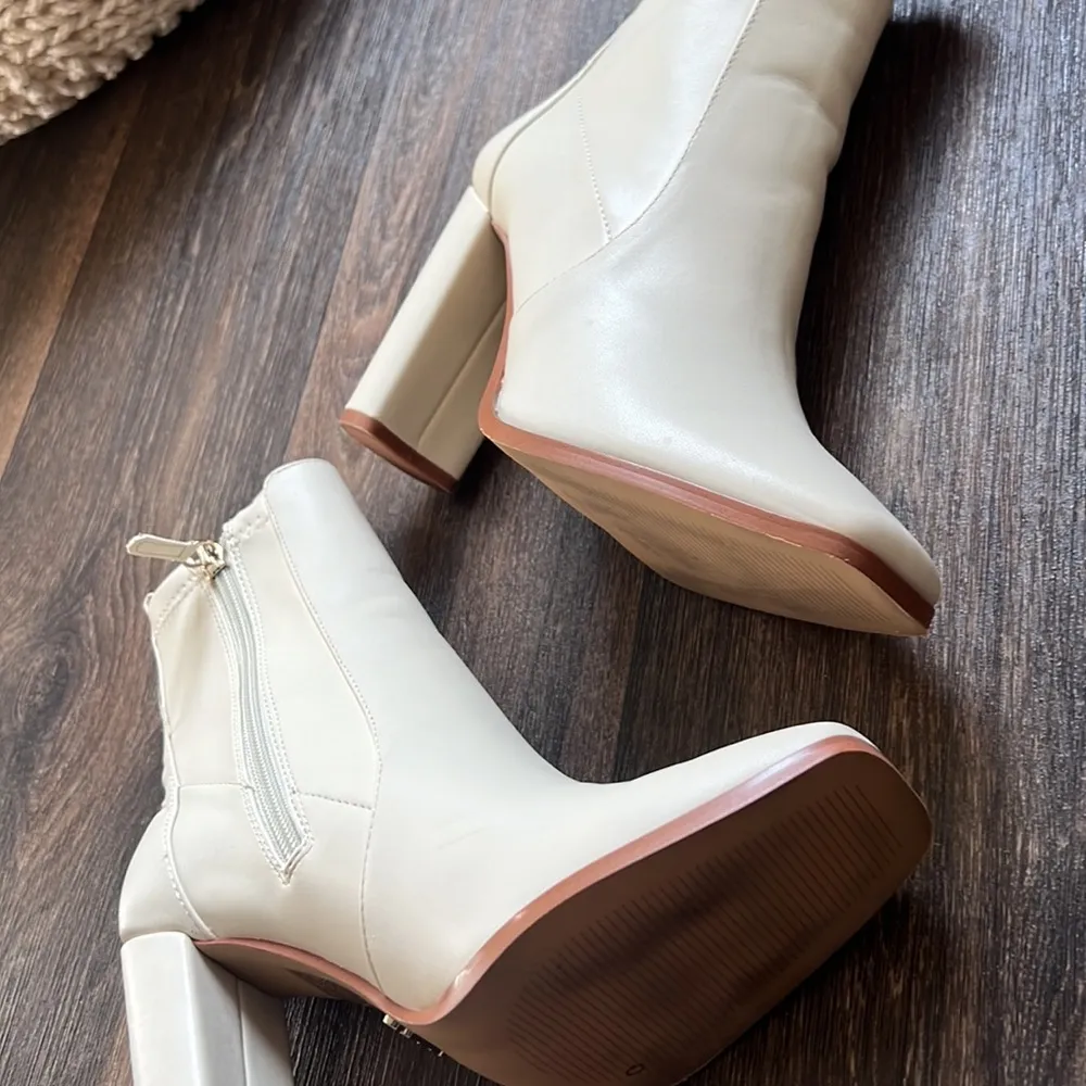 Aldo Boots - Image 2