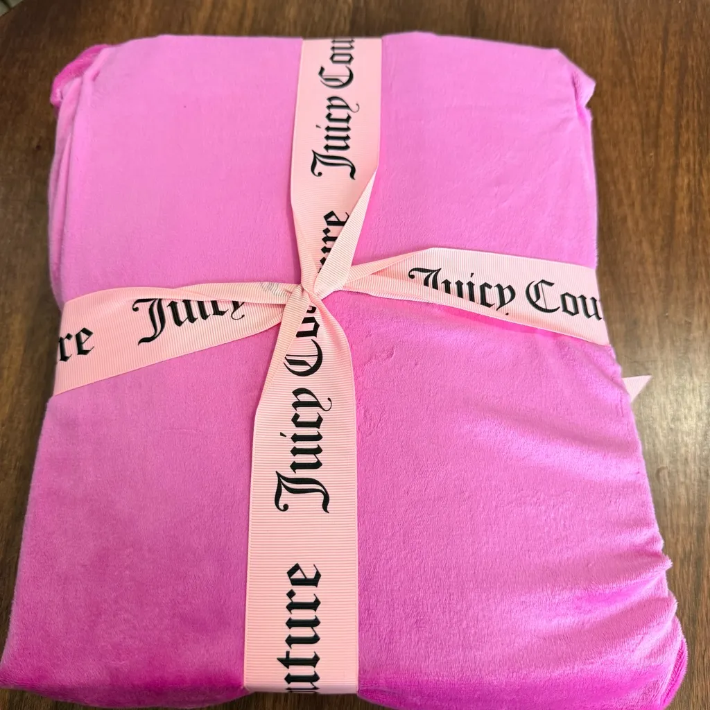 Juicy Couture Pink 3 piece Pajama Set Velour Rhinestones size large NWT - Image 2