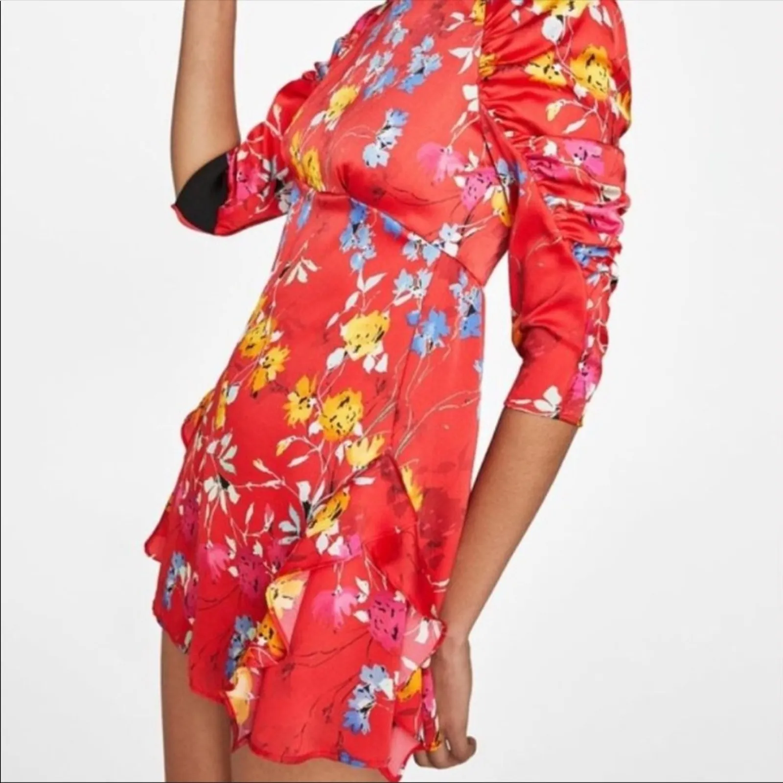 NWT Zara Satin Romper Small Red Japanese Floral Ruffle Puff Sleeve Ruched - Image 8