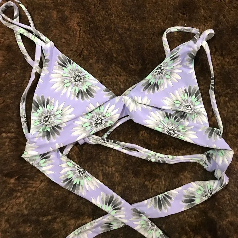 Blue Life‎ Oasis Bikini Top - Image 4