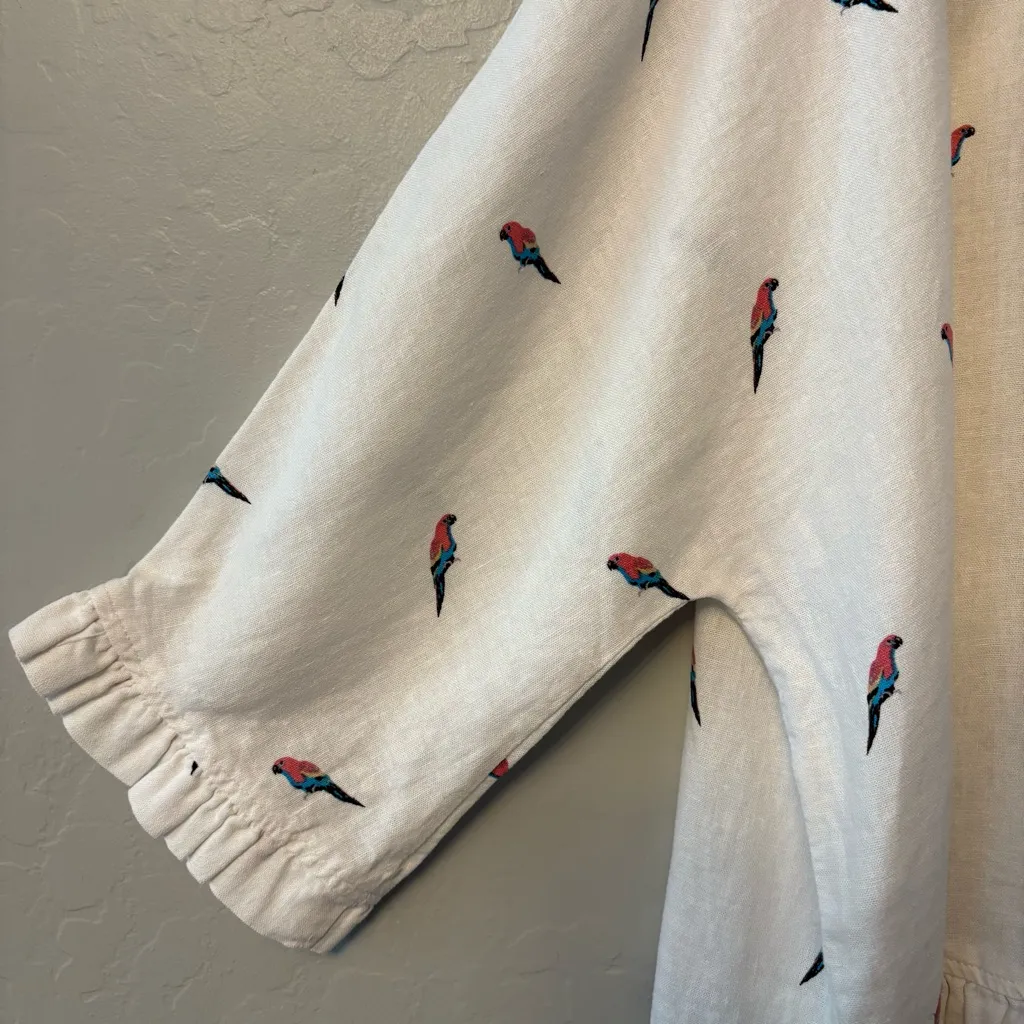 C&C California white linen parrot print dolman ruffle trim blouse large NEW - Image 7