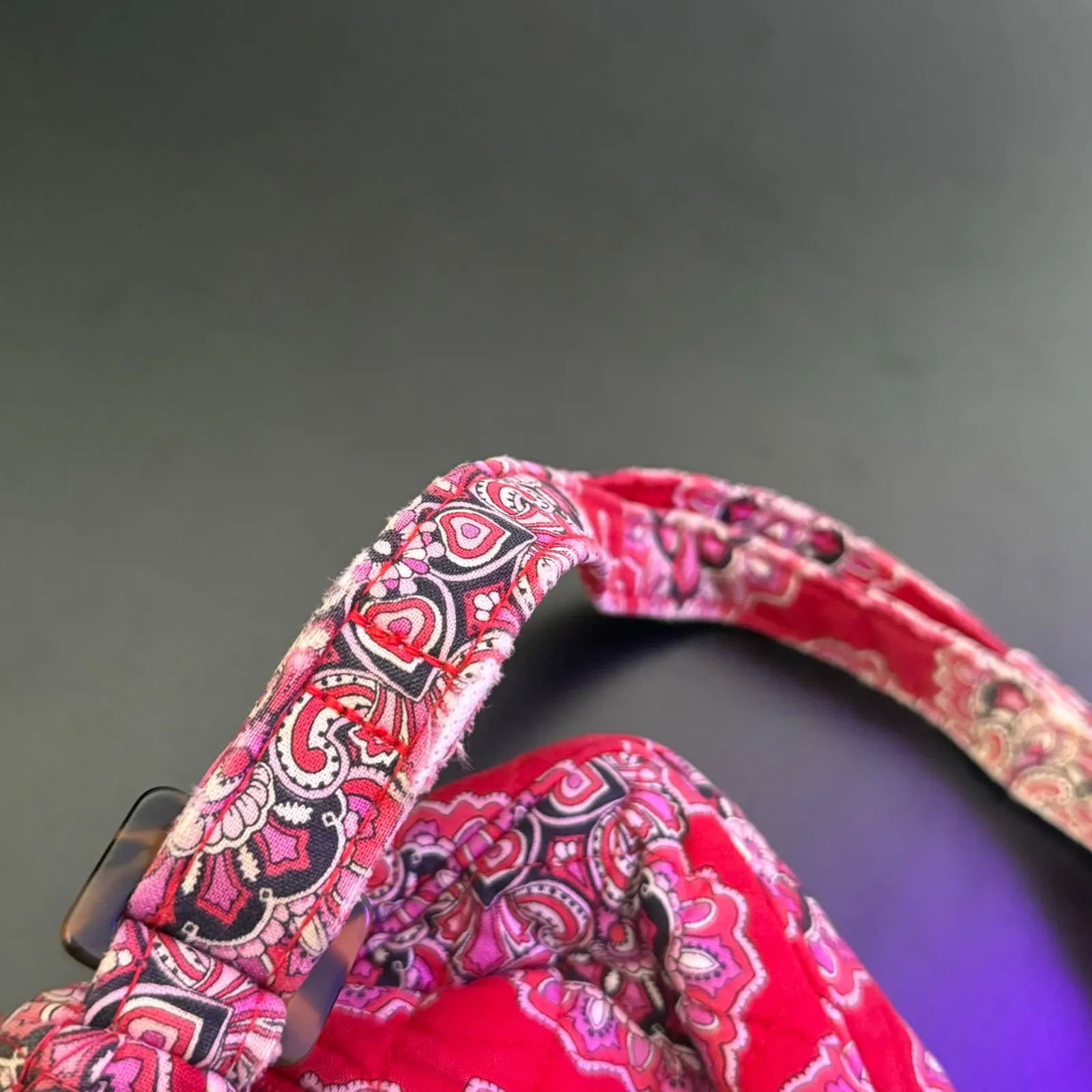 Vera Bradley‎ Frankly Scarlet On The Go Crossbody Bag Red Paisley BOHO Hippie - Image 6