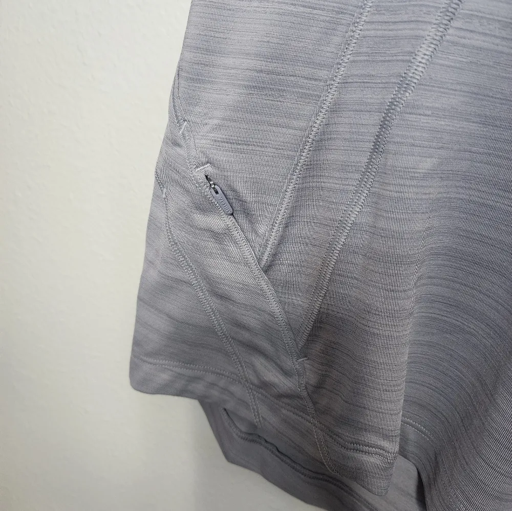 Athleta PACIFICA ILLUME UPF FITTED TEE - Image 3