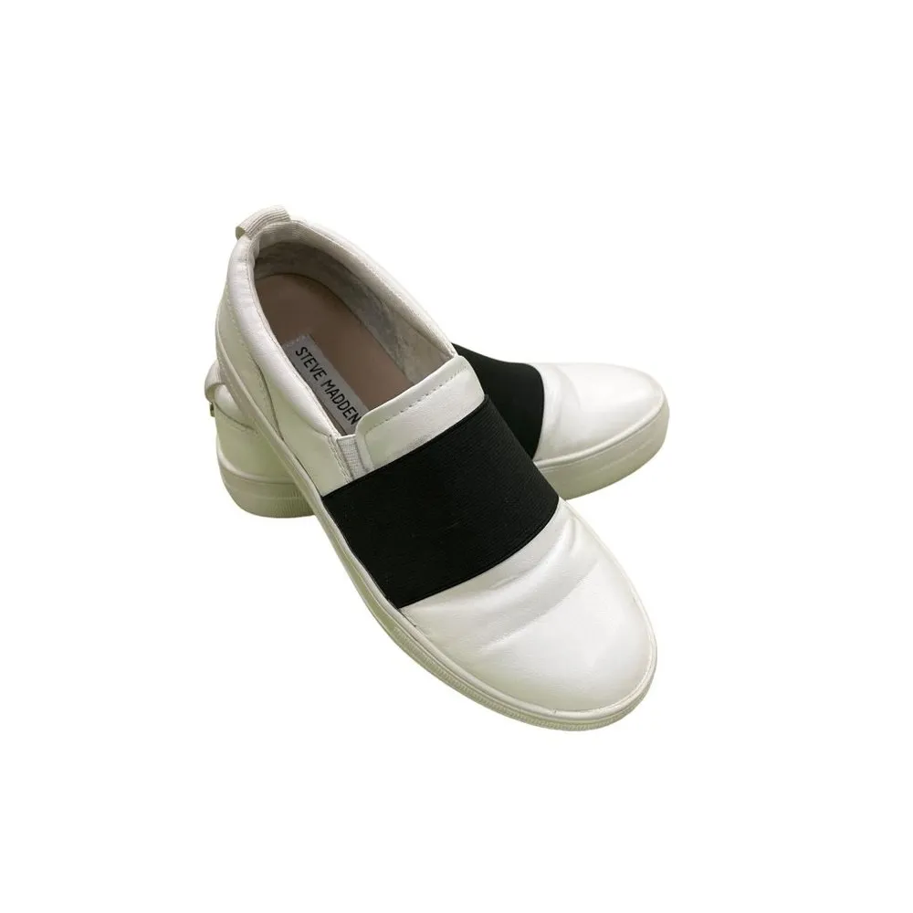 Steve Madden Women's White Slip On Shoes with Black Accent Stripe, Size 8.5 SKU - Image 3