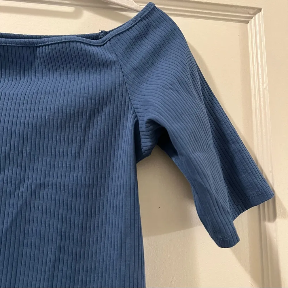 Off-Shoulder Tee in Sleekhold in Dark Mediterranean Blue Size Large NWT - Image 3