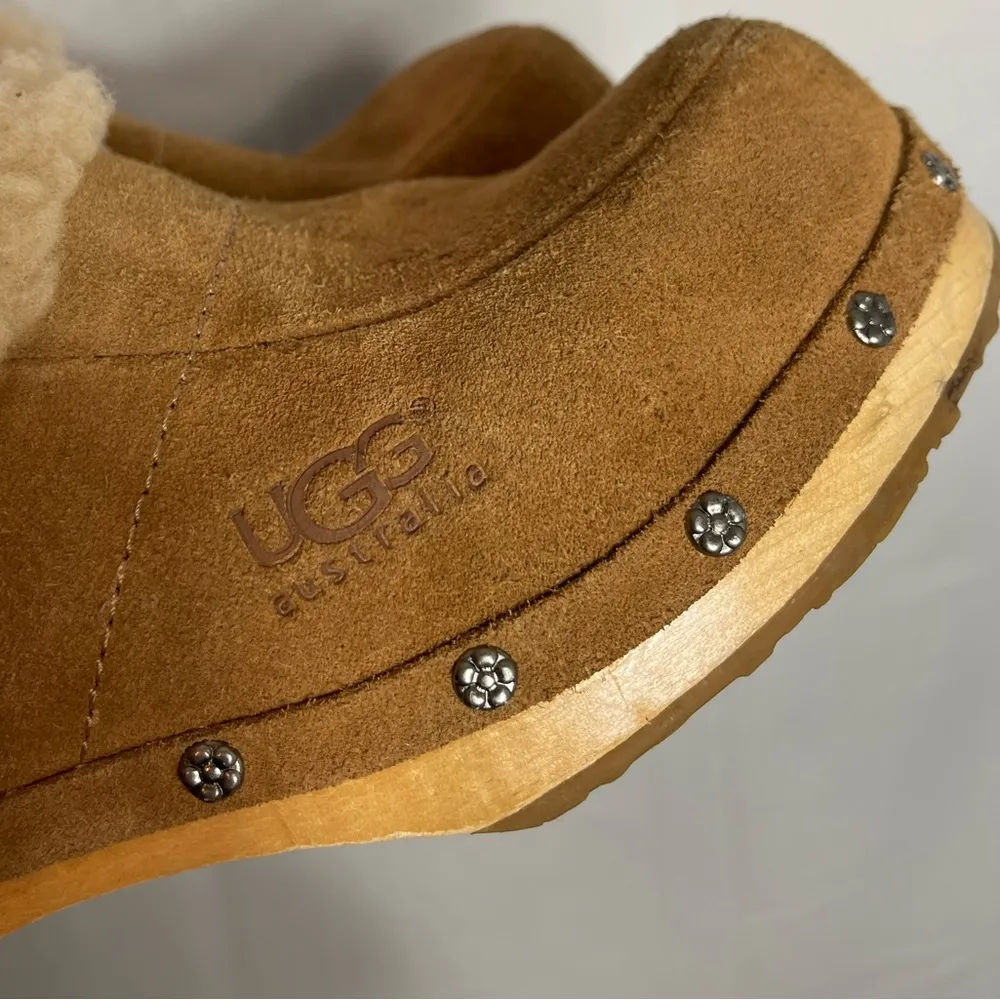 UGG Tan Suede Clogs With Shearling Lining Size 5 - Image 5