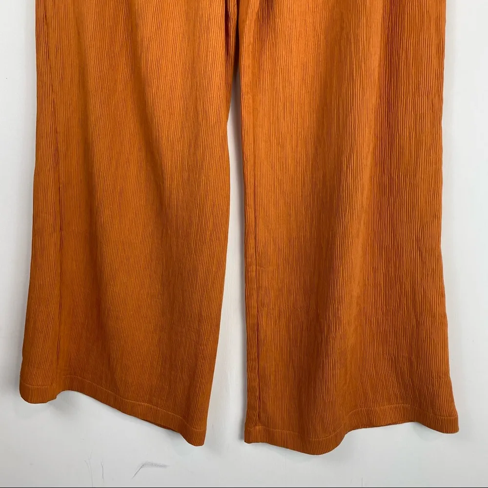 ASTR The Label Ribbed Wide Leg Crossover Tie Wrap Crop Asher Pants Sz Large - Image 9