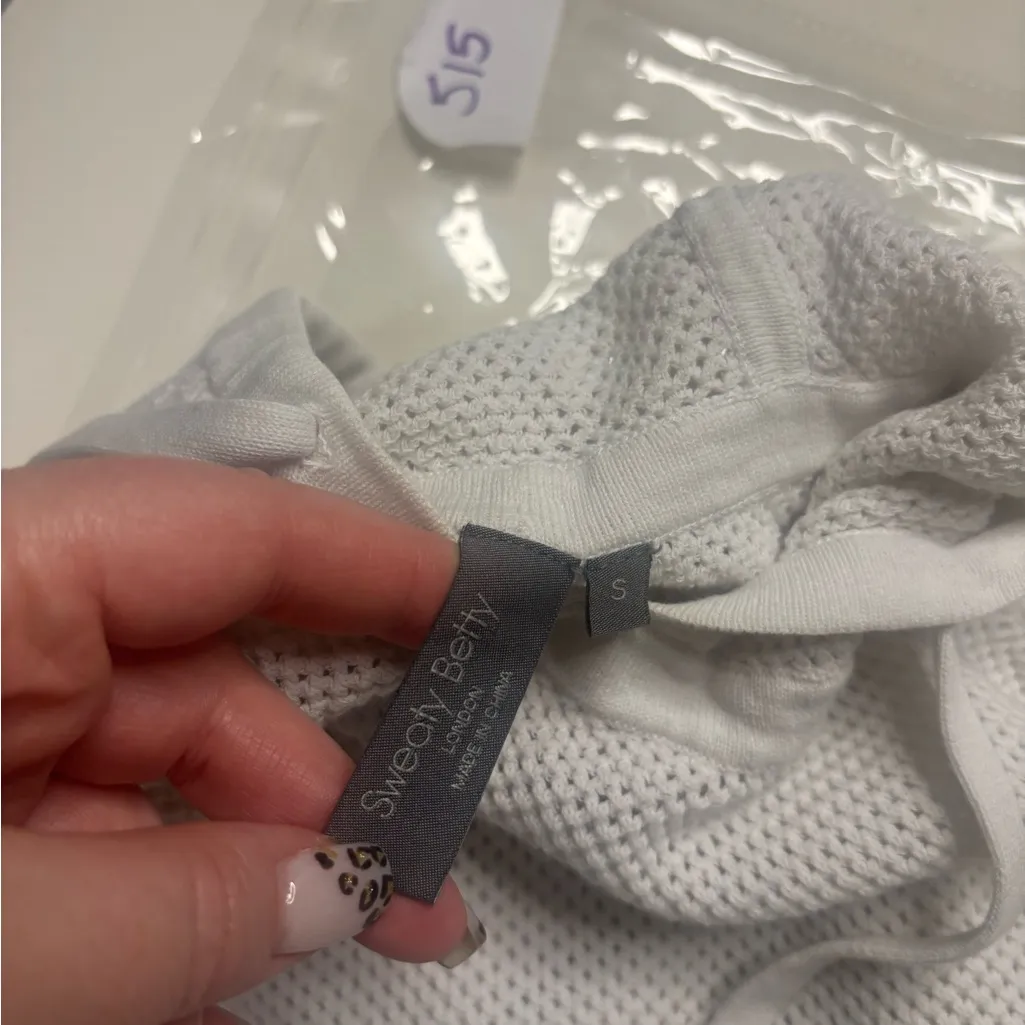 Sweaty Betty White Knitted Sheer Hoodie Mesh Sweater Size Small Cropped Athletic - Image 7