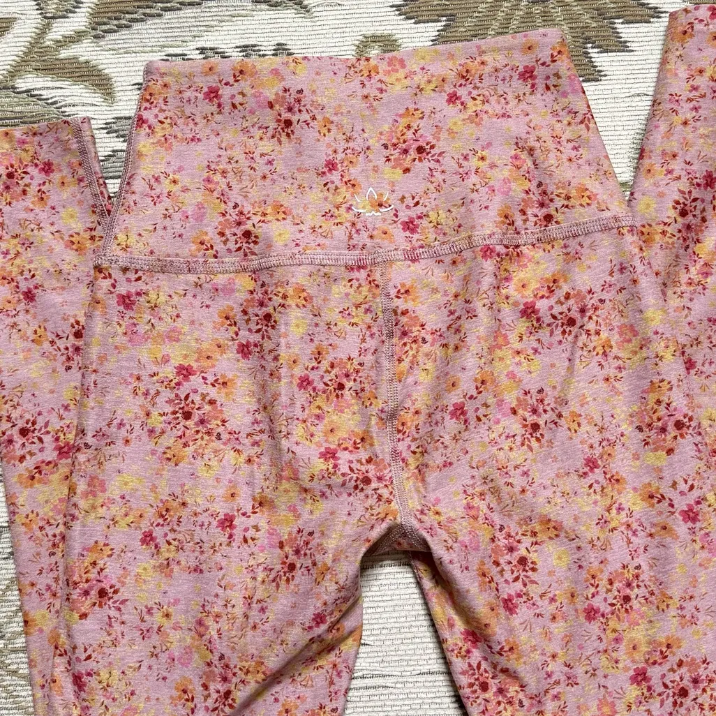 Beyond Yoga  Legging Meadow Floral SoftMark High Waisted S Small - Image 4