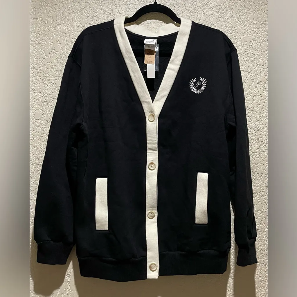 PINK Victoria's Secret NWT Boyfriend Cardigan Black and Cream Varsity sweater S - Image 3