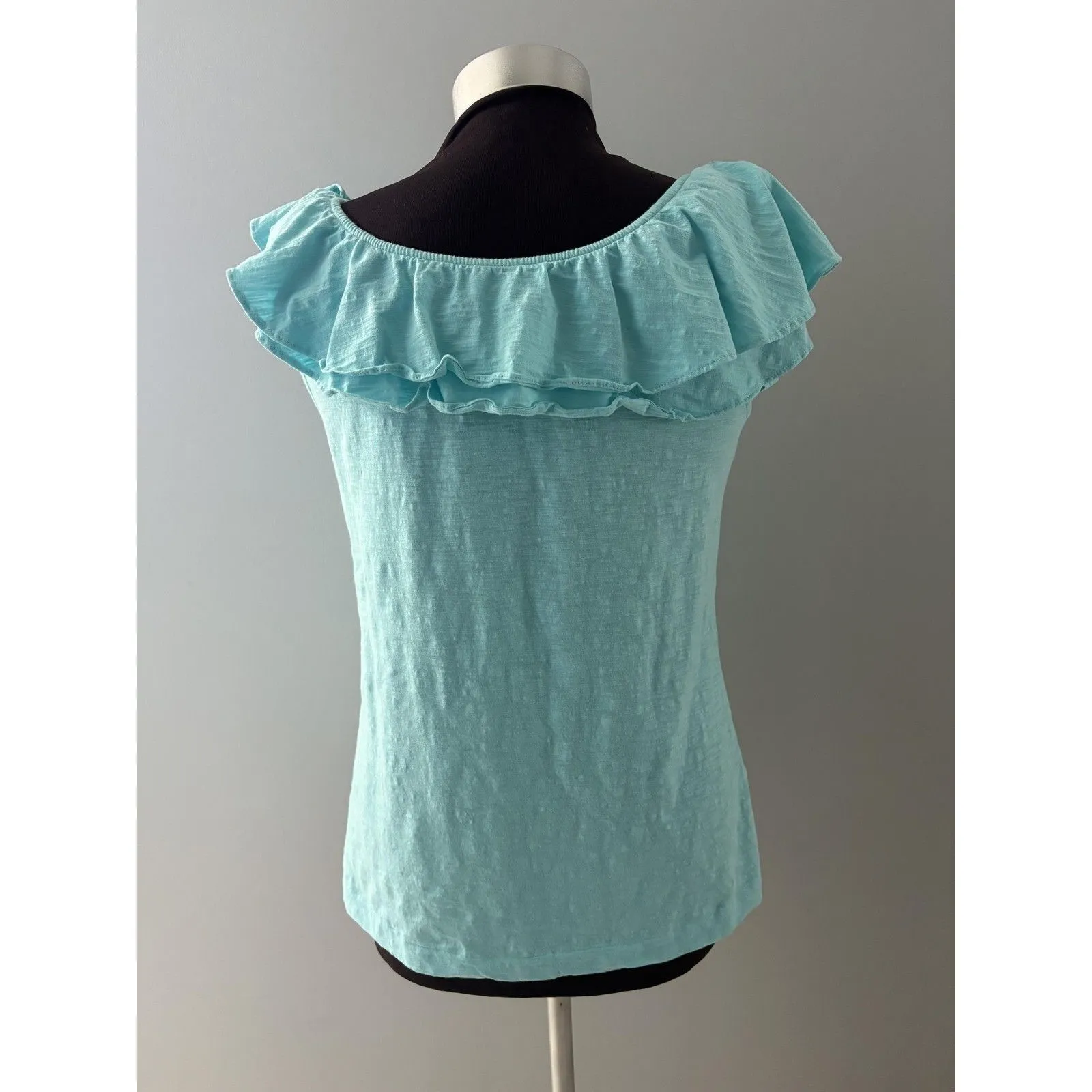 Lilly Pulitzer Tank Top Size Large Sleeveless Ruffle Neck Preppy Beach Vaca Soft - Image 3