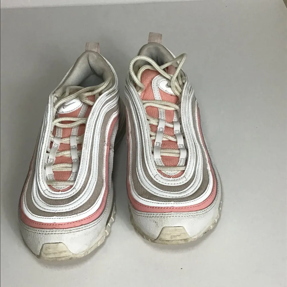 Nike Air Max 97 Summit White/ Coral  2019 Women’s Sz. 6.5 GUC (See Description) - Image 3